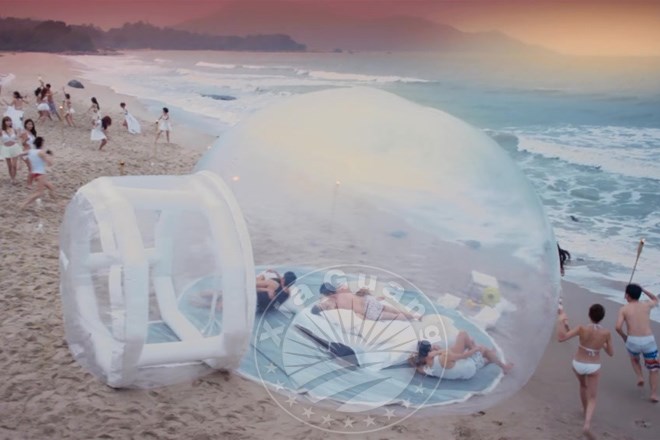 平原充气球形帐篷